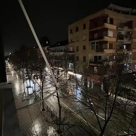 Apartment Bright & Roomy Center *