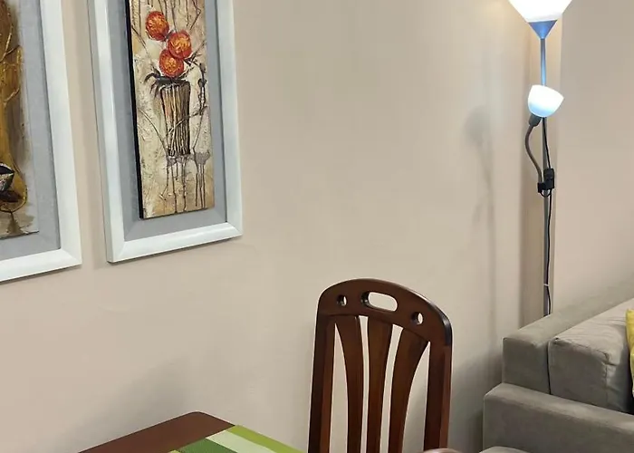 Bright & Roomy Center