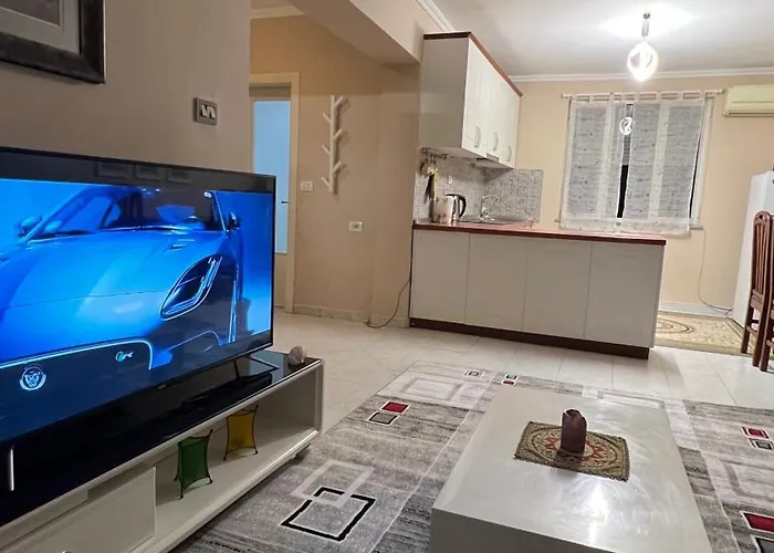 Bright & Roomy Center